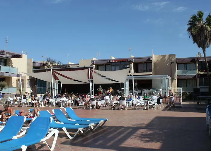 Beautiful Hercules * Costa Del Silencio